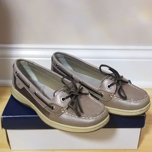 Sperry boat shoes